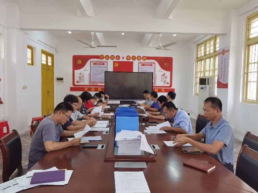 說明: 641f7a2710445a3ecb2adf9c524af92 說明: 641f7a2710445a3ecb2adf9c524af92